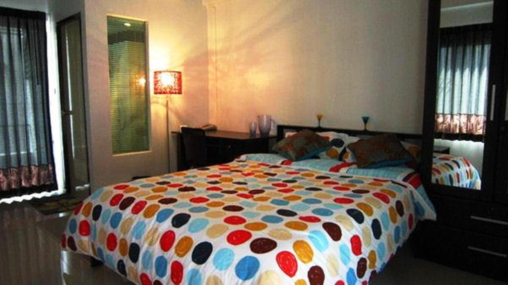 Centana Apartment Bangkok Room photo